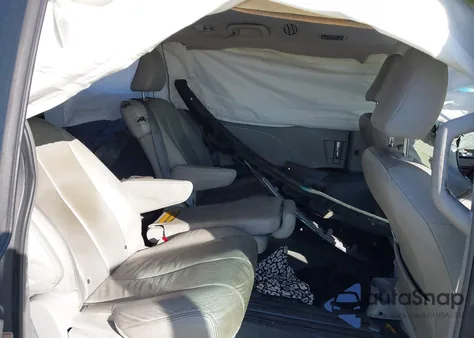 2012 Toyota Sienna Xle V6 8 Passenger from USA, damaged, VIN 5TDYK3DC7CS249691